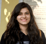 priya-lohar-just-gummies-min